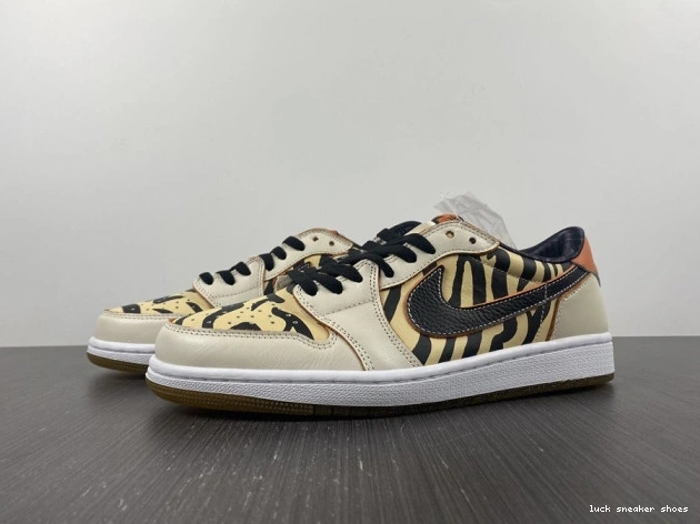 Rep LUCY Air 1 of DH6932-100 Tiger Low OG the Jordan Year 0724